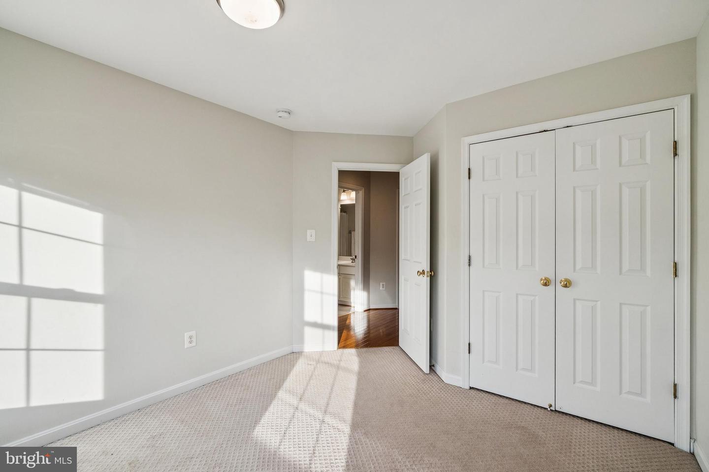 8555 WYNGATE MANOR CT, ALEXANDRIA, Virginia 22309, 3 Bedrooms Bedrooms, ,3 BathroomsBathrooms,Residential,For sale,8555 WYNGATE MANOR CT,VAFX2282824 MLS # VAFX2282824