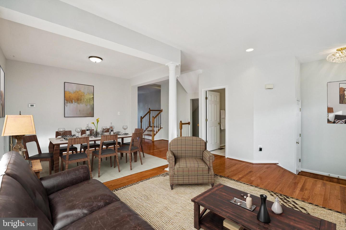 8555 WYNGATE MANOR CT, ALEXANDRIA, Virginia 22309, 3 Bedrooms Bedrooms, ,3 BathroomsBathrooms,Residential,For sale,8555 WYNGATE MANOR CT,VAFX2282824 MLS # VAFX2282824