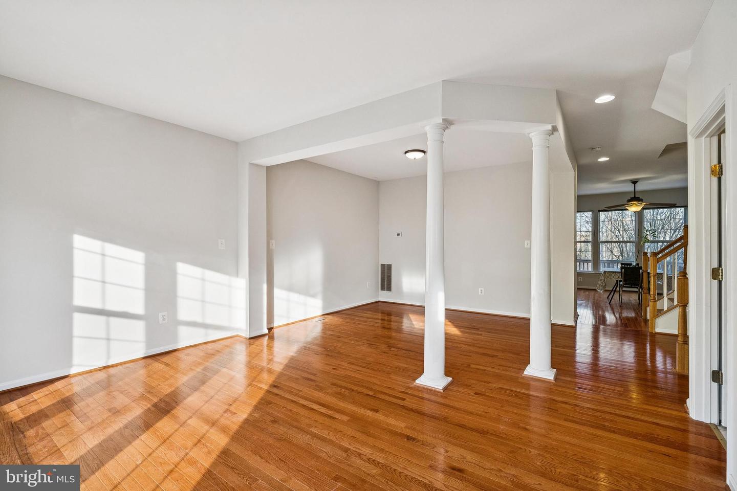 8555 WYNGATE MANOR CT, ALEXANDRIA, Virginia 22309, 3 Bedrooms Bedrooms, ,3 BathroomsBathrooms,Residential,For sale,8555 WYNGATE MANOR CT,VAFX2282824 MLS # VAFX2282824