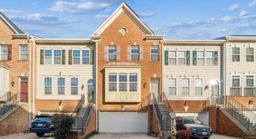 8555 WYNGATE MANOR CT, ALEXANDRIA, Virginia 22309, 3 Bedrooms Bedrooms, ,3 BathroomsBathrooms,Residential,For sale,8555 WYNGATE MANOR CT,VAFX2282824 MLS # VAFX2282824