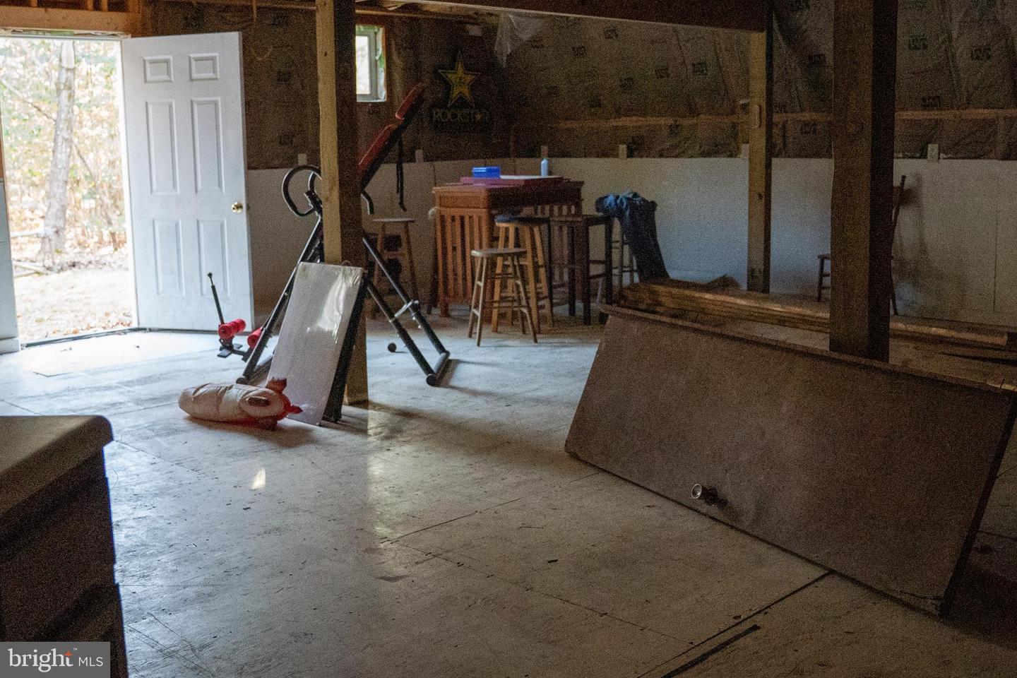 7811 PHILS DR, GLOUCESTER, Virginia 23061, 2 Bedrooms Bedrooms, ,2 BathroomsBathrooms,Residential,For sale,7811 PHILS DR,VAGV2000178 MLS # VAGV2000178