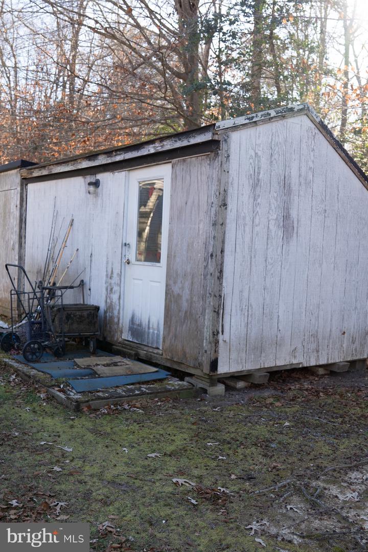 7811 PHILS DR, GLOUCESTER, Virginia 23061, 2 Bedrooms Bedrooms, ,2 BathroomsBathrooms,Residential,For sale,7811 PHILS DR,VAGV2000178 MLS # VAGV2000178