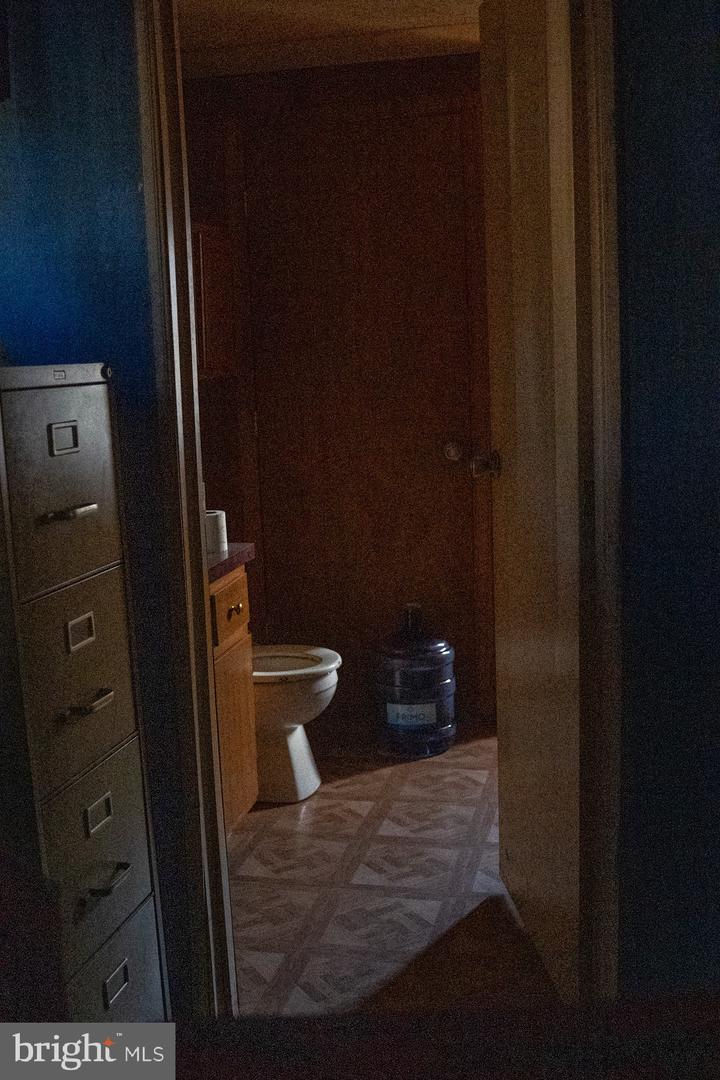 7811 PHILS DR, GLOUCESTER, Virginia 23061, 2 Bedrooms Bedrooms, ,2 BathroomsBathrooms,Residential,For sale,7811 PHILS DR,VAGV2000178 MLS # VAGV2000178