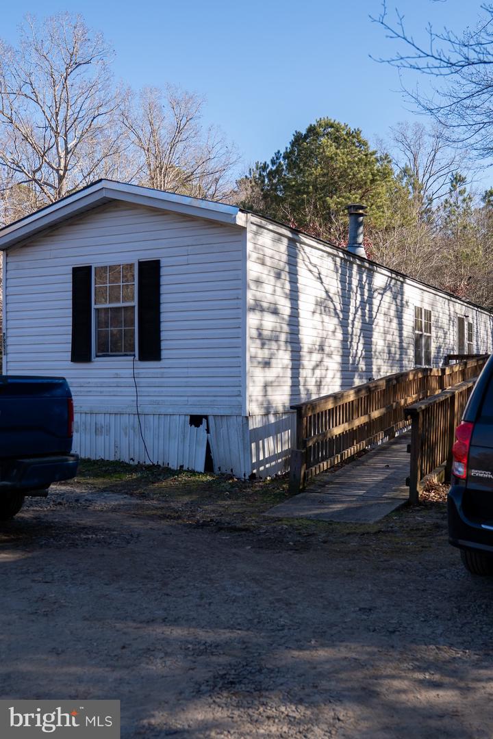 7811 PHILS DR, GLOUCESTER, Virginia 23061, 2 Bedrooms Bedrooms, ,2 BathroomsBathrooms,Residential,For sale,7811 PHILS DR,VAGV2000178 MLS # VAGV2000178