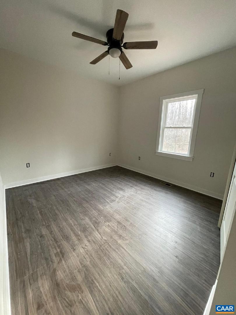 501 PROFFITS RD, LOUISA, Virginia 23093, 3 Bedrooms Bedrooms, ,2 BathroomsBathrooms,Residential,For sale,501 PROFFITS RD,671913 MLS # 671913 501 PROFFITS RD, LOUISA, Virginia 23093, 3 Bedrooms Bedrooms, ,2 BathroomsBathrooms,Residential,For sale,501 PROFFITS RD,671913 MLS # 671913