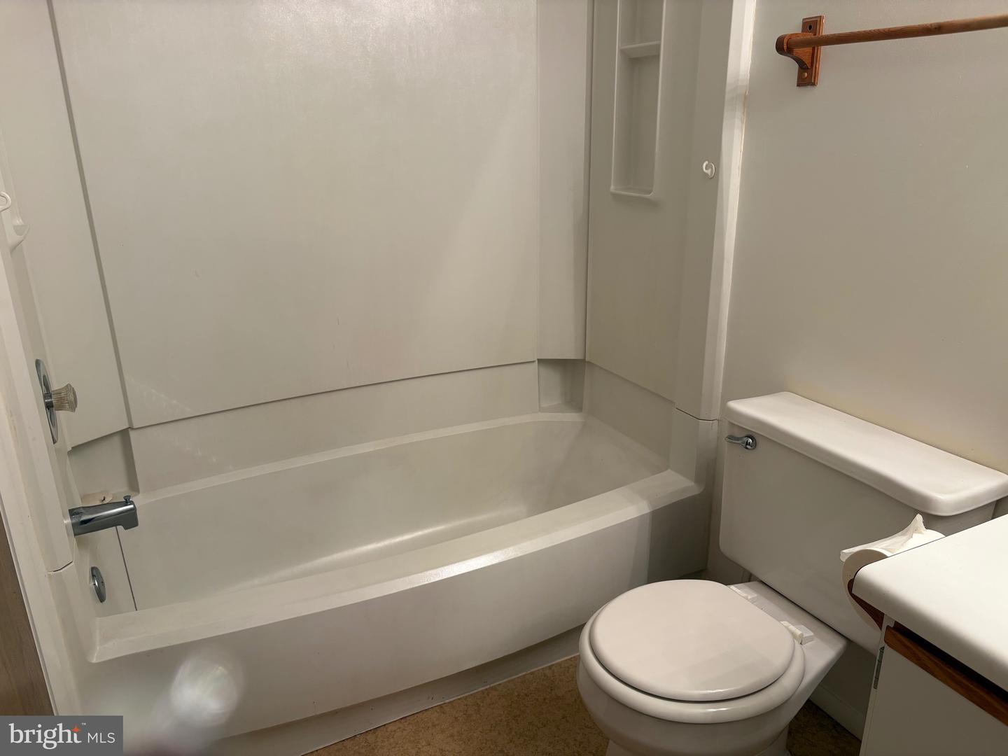 8384 BROCKHAM DR #29/84K, ALEXANDRIA, Virginia 22309, 2 Bedrooms Bedrooms, ,2 BathroomsBathrooms,Residential,For sale,8384 BROCKHAM DR #29/84K,VAFX2282836 MLS # VAFX2282836 8384 BROCKHAM DR #29/84K, ALEXANDRIA, Virginia 22309, 2 Bedrooms Bedrooms, ,2 BathroomsBathrooms,Residential,For sale,8384 BROCKHAM DR #29/84K,VAFX2282836 MLS # VAFX2282836