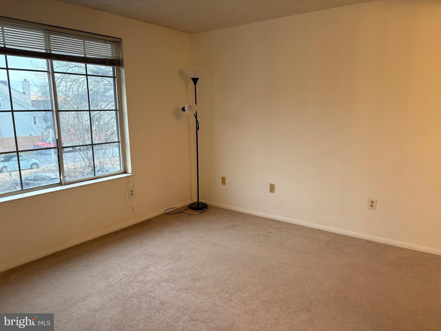 8384 BROCKHAM DR #29/84K, ALEXANDRIA, Virginia 22309, 2 Bedrooms Bedrooms, ,2 BathroomsBathrooms,Residential,For sale,8384 BROCKHAM DR #29/84K,VAFX2282836 MLS # VAFX2282836 8384 BROCKHAM DR #29/84K, ALEXANDRIA, Virginia 22309, 2 Bedrooms Bedrooms, ,2 BathroomsBathrooms,Residential,For sale,8384 BROCKHAM DR #29/84K,VAFX2282836 MLS # VAFX2282836