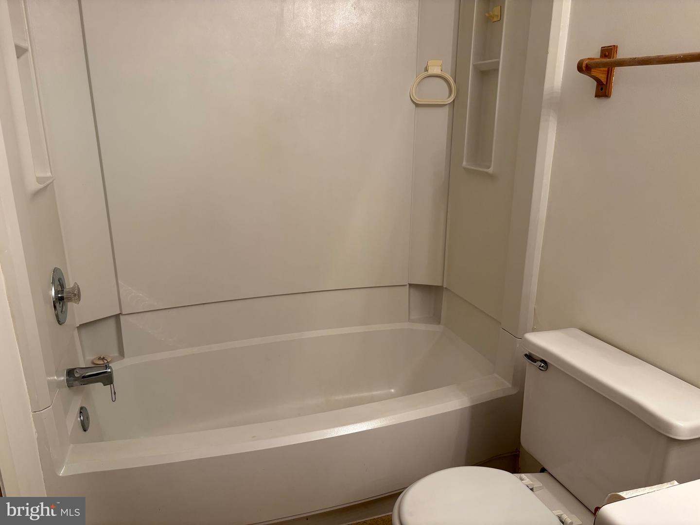 8384 BROCKHAM DR #29/84K, ALEXANDRIA, Virginia 22309, 2 Bedrooms Bedrooms, ,2 BathroomsBathrooms,Residential,For sale,8384 BROCKHAM DR #29/84K,VAFX2282836 MLS # VAFX2282836 8384 BROCKHAM DR #29/84K, ALEXANDRIA, Virginia 22309, 2 Bedrooms Bedrooms, ,2 BathroomsBathrooms,Residential,For sale,8384 BROCKHAM DR #29/84K,VAFX2282836 MLS # VAFX2282836