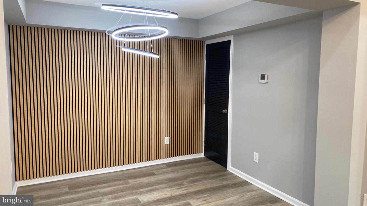 20419 RIVERBEND SQ #301, STERLING, Virginia 20165, 2 Bedrooms Bedrooms, ,2 BathroomsBathrooms,Residential,For sale,20419 RIVERBEND SQ #301,VALO2112526 MLS # VALO2112526 20419 RIVERBEND SQ #301, STERLING, Virginia 20165, 2 Bedrooms Bedrooms, ,2 BathroomsBathrooms,Residential,For sale,20419 RIVERBEND SQ #301,VALO2112526 MLS # VALO2112526