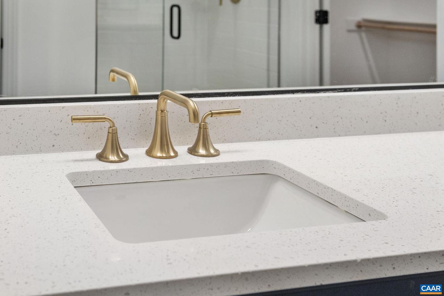 321 SPRINGDALE RD, WAYNESBORO, Virginia 22980, 3 Bedrooms Bedrooms, ,2 BathroomsBathrooms,Residential,For sale,321 SPRINGDALE RD,671921 MLS # 671921 321 SPRINGDALE RD, WAYNESBORO, Virginia 22980, 3 Bedrooms Bedrooms, ,2 BathroomsBathrooms,Residential,For sale,321 SPRINGDALE RD,671921 MLS # 671921