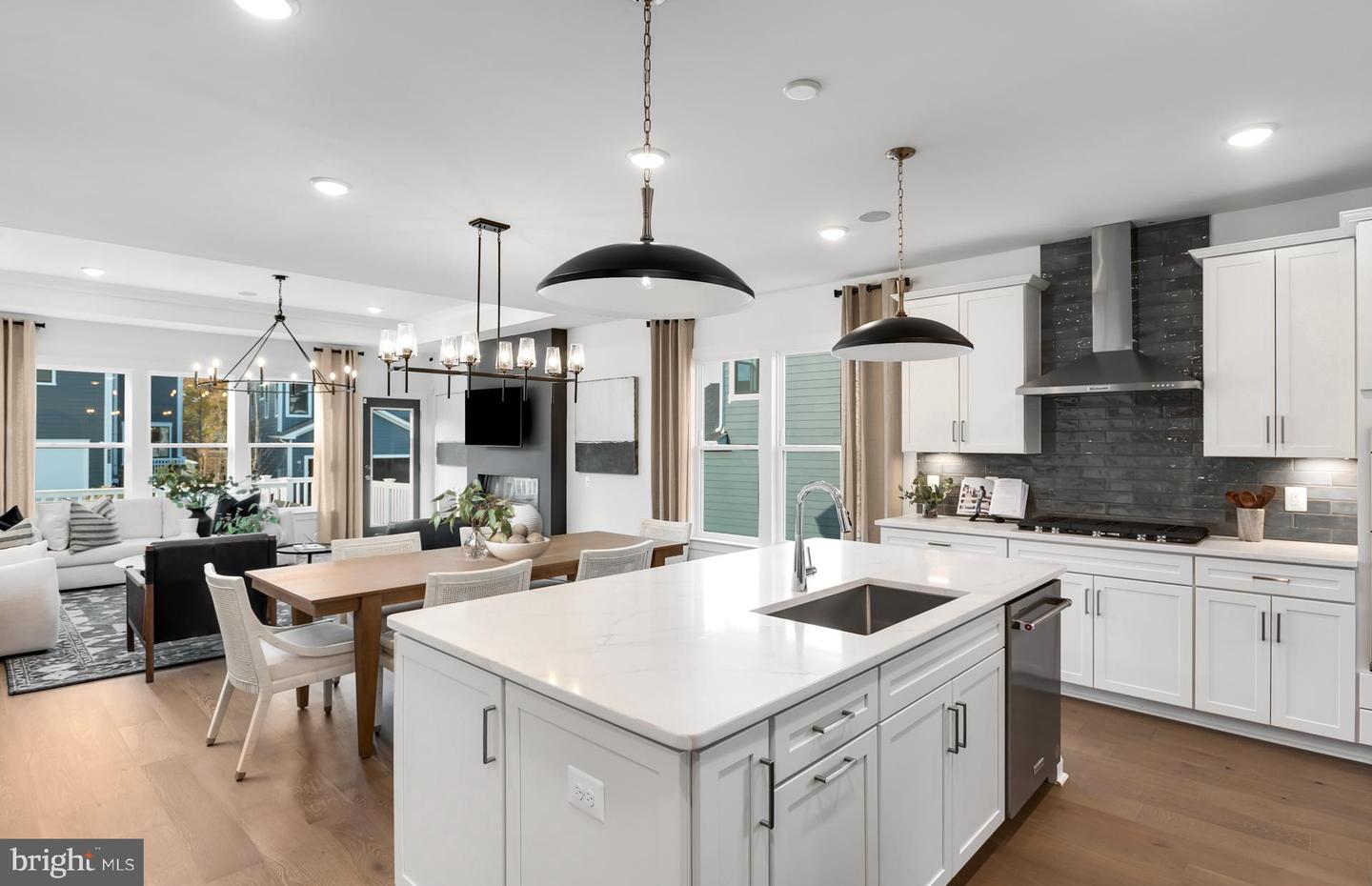 42815 EAGLE VIEW DR, LEESBURG, Virginia 20176, 6 Bedrooms Bedrooms, ,5 BathroomsBathrooms,Residential,For sale,42815 EAGLE VIEW DR,VALO2112536 MLS # VALO2112536