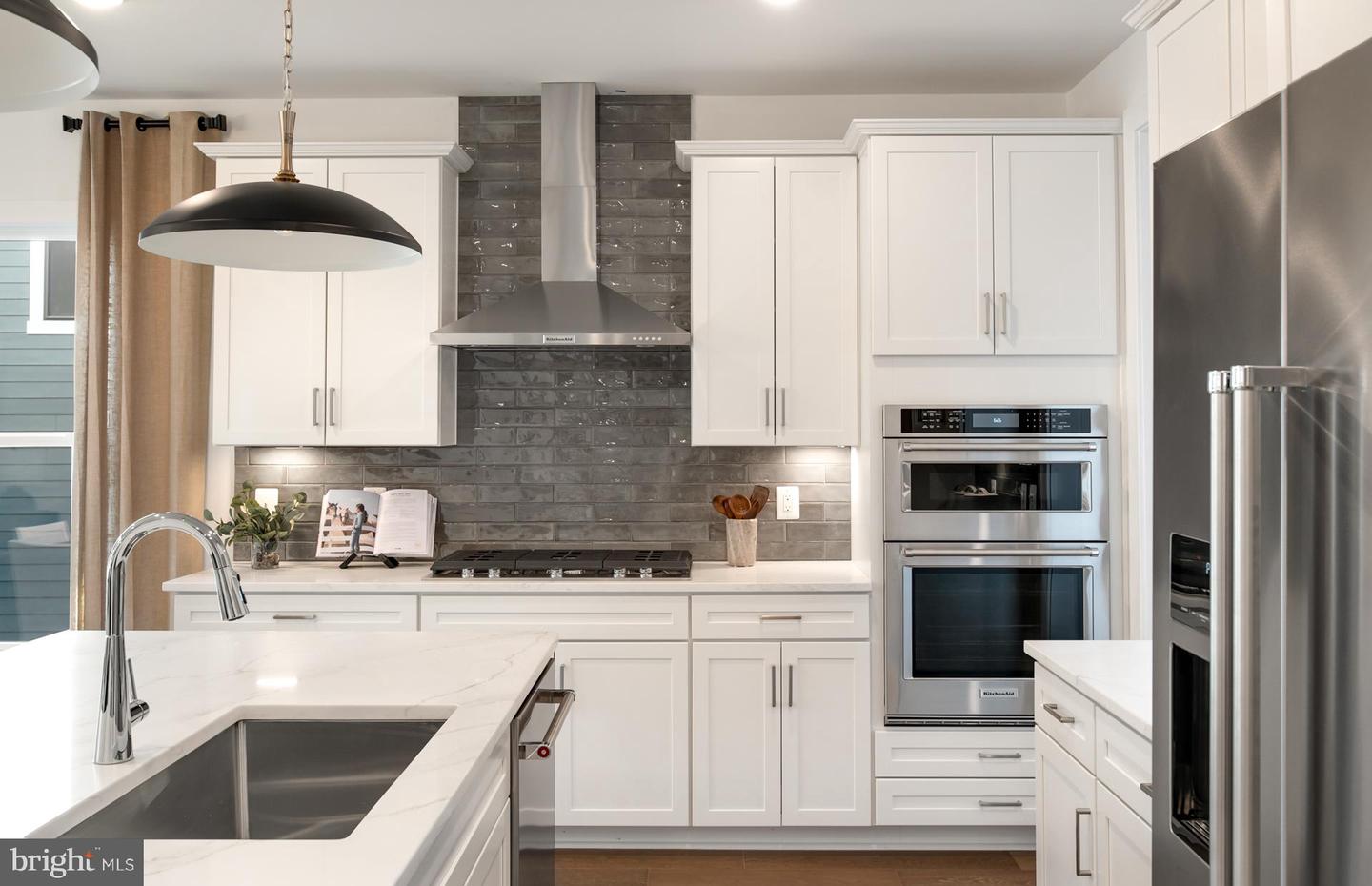 42815 EAGLE VIEW DR, LEESBURG, Virginia 20176, 6 Bedrooms Bedrooms, ,5 BathroomsBathrooms,Residential,For sale,42815 EAGLE VIEW DR,VALO2112536 MLS # VALO2112536