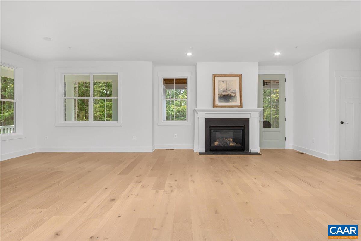 6368 LOUISA RD, KESWICK, Virginia 22947, 4 Bedrooms Bedrooms, ,3 BathroomsBathrooms,Residential,For sale,6368 LOUISA RD,671922 MLS # 671922 6368 LOUISA RD, KESWICK, Virginia 22947, 4 Bedrooms Bedrooms, ,3 BathroomsBathrooms,Residential,For sale,6368 LOUISA RD,671922 MLS # 671922