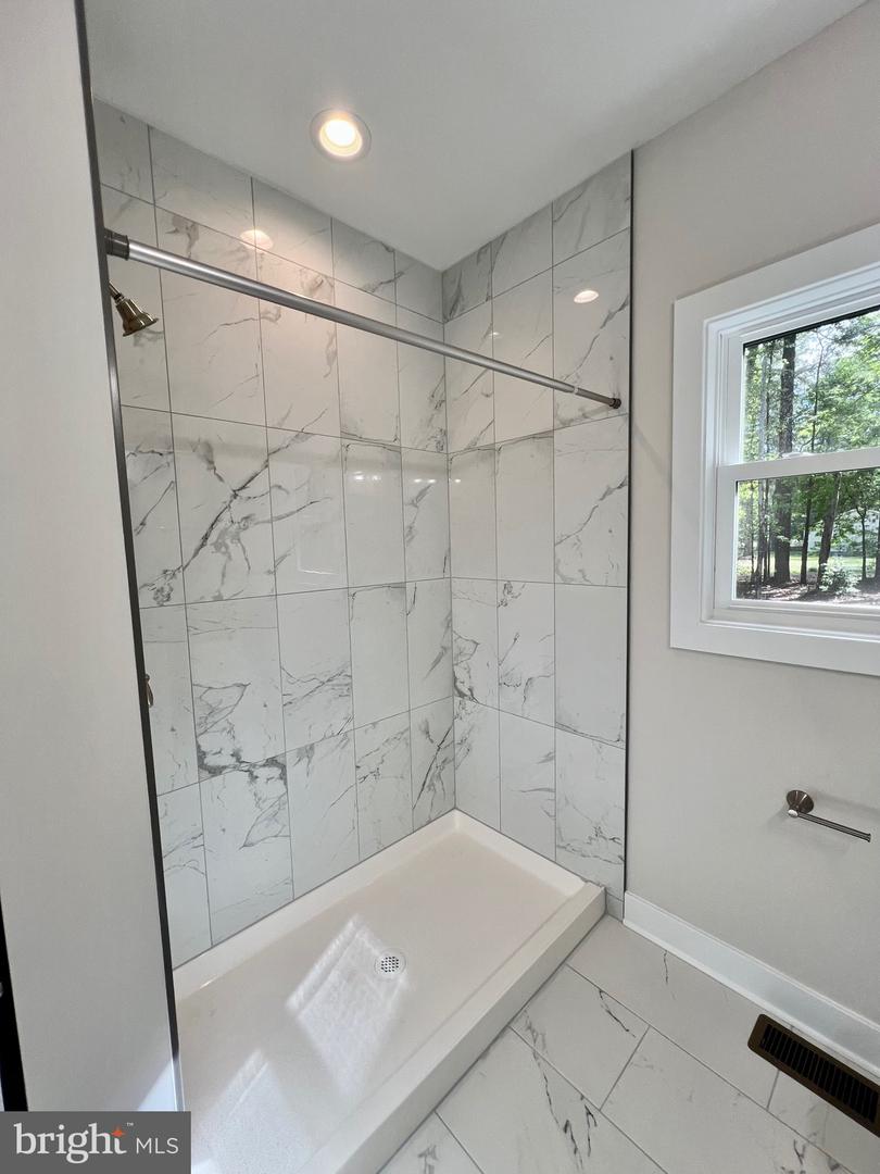 TBD LOT 111 SOUTH GLEBE RD, MONTROSS, Virginia 22520, 3 Bedrooms Bedrooms, ,2 BathroomsBathrooms,Residential,For sale,TBD LOT 111 SOUTH GLEBE RD,VAWE2008036 MLS # VAWE2008036