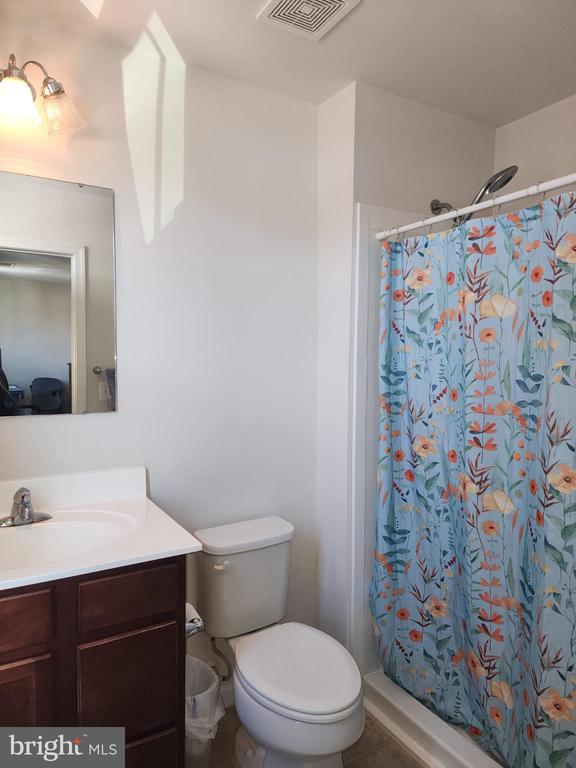 2211 SEDGWICK DR, REMINGTON, Virginia 22734, 4 Bedrooms Bedrooms, ,2 BathroomsBathrooms,Residential,2211 SEDGWICK DR,VAFQ2019506 MLS # VAFQ2019506