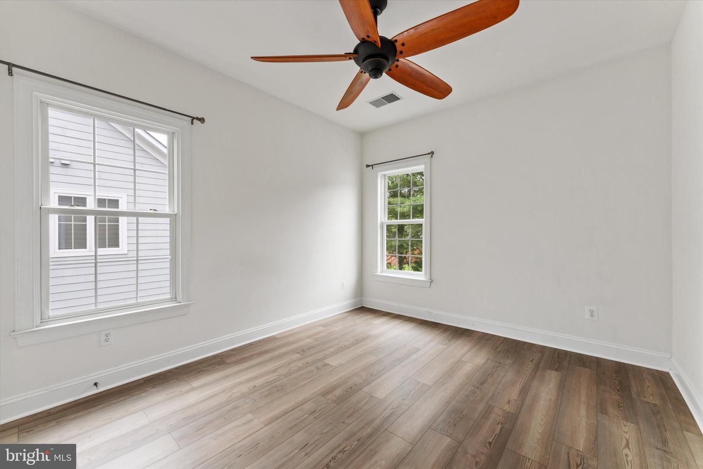 116 DESALES DR, PURCELLVILLE, Virginia 20132, 4 Bedrooms Bedrooms, ,2 BathroomsBathrooms,Residential,For sale,116 DESALES DR,VALO2104660 MLS # VALO2104660