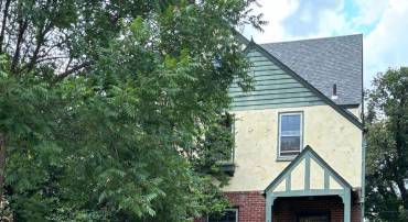 WASHINGTON, District Of Columbia 20012, 4 Bedrooms Bedrooms, ,2 BathroomsBathrooms,Residential,For sale,DCDC2215698 MLS # DCDC2215698