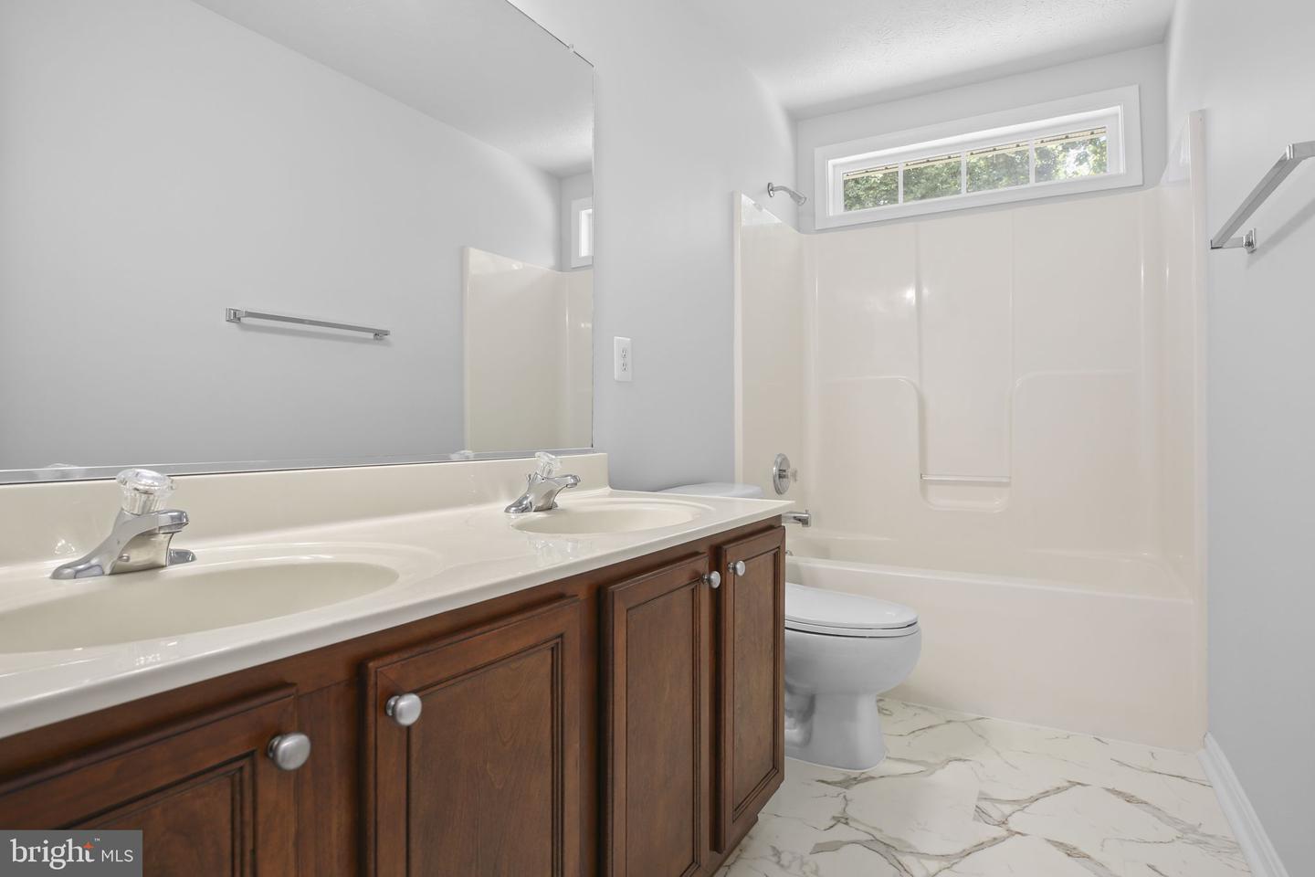 2324 WILDFLOWER WAY, LOCUST GROVE, Virginia 22508, 4 Bedrooms Bedrooms, ,2 BathroomsBathrooms,Residential,For sale,2324 WILDFLOWER WAY,VAOR2010586 MLS # VAOR2010586