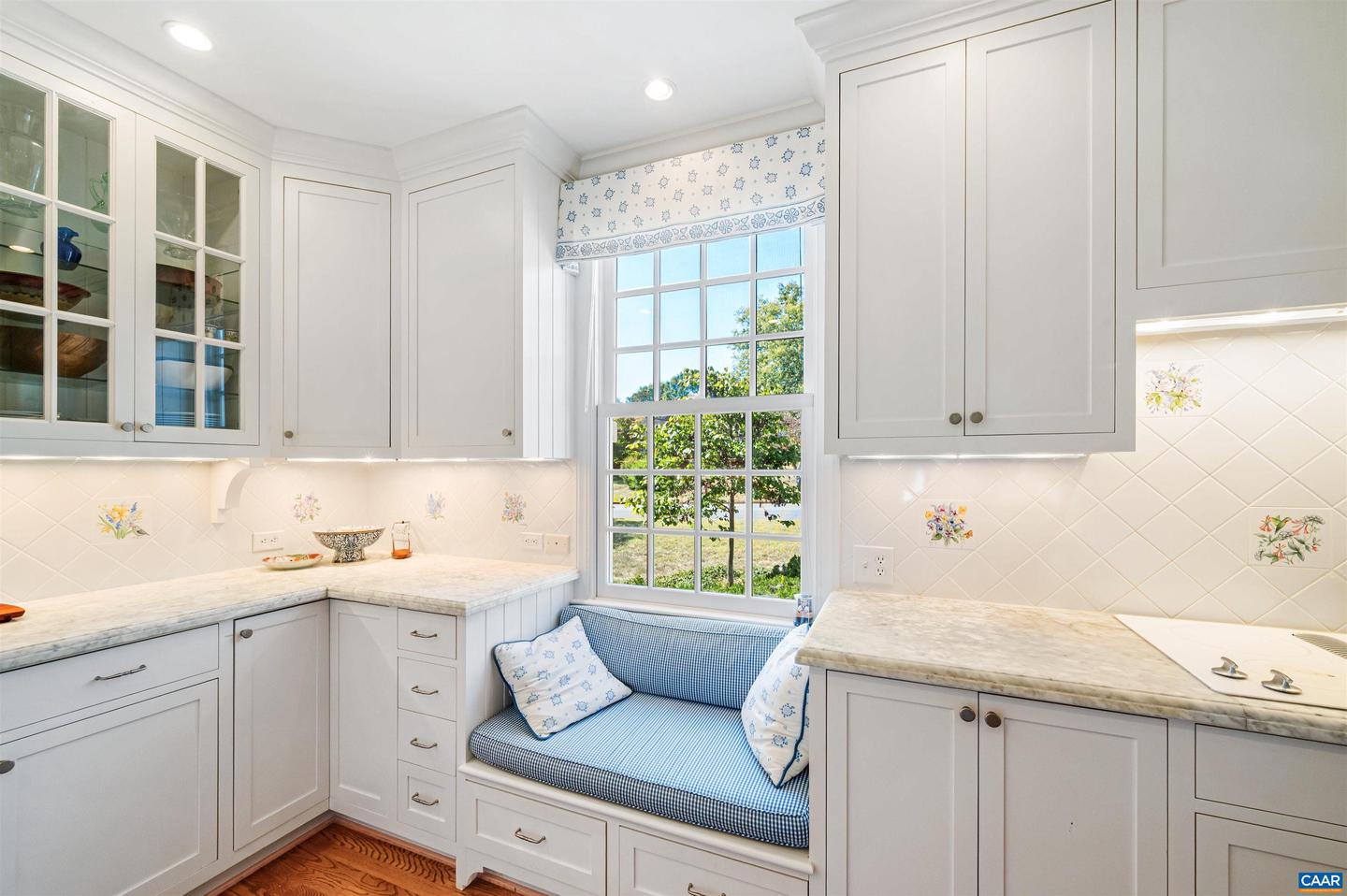 15 EDNAM VILLAGE ST, CHARLOTTESVILLE, Virginia 22903, 3 Bedrooms Bedrooms, ,3 BathroomsBathrooms,Residential,For sale,15 EDNAM VILLAGE ST,668736 MLS # 668736