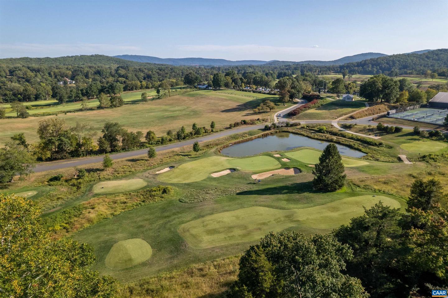 15 EDNAM VILLAGE ST, CHARLOTTESVILLE, Virginia 22903, 3 Bedrooms Bedrooms, ,3 BathroomsBathrooms,Residential,For sale,15 EDNAM VILLAGE ST,668736 MLS # 668736