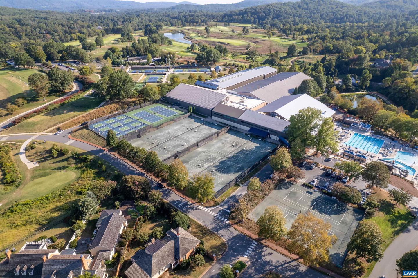 15 EDNAM VILLAGE ST, CHARLOTTESVILLE, Virginia 22903, 3 Bedrooms Bedrooms, ,3 BathroomsBathrooms,Residential,For sale,15 EDNAM VILLAGE ST,668736 MLS # 668736