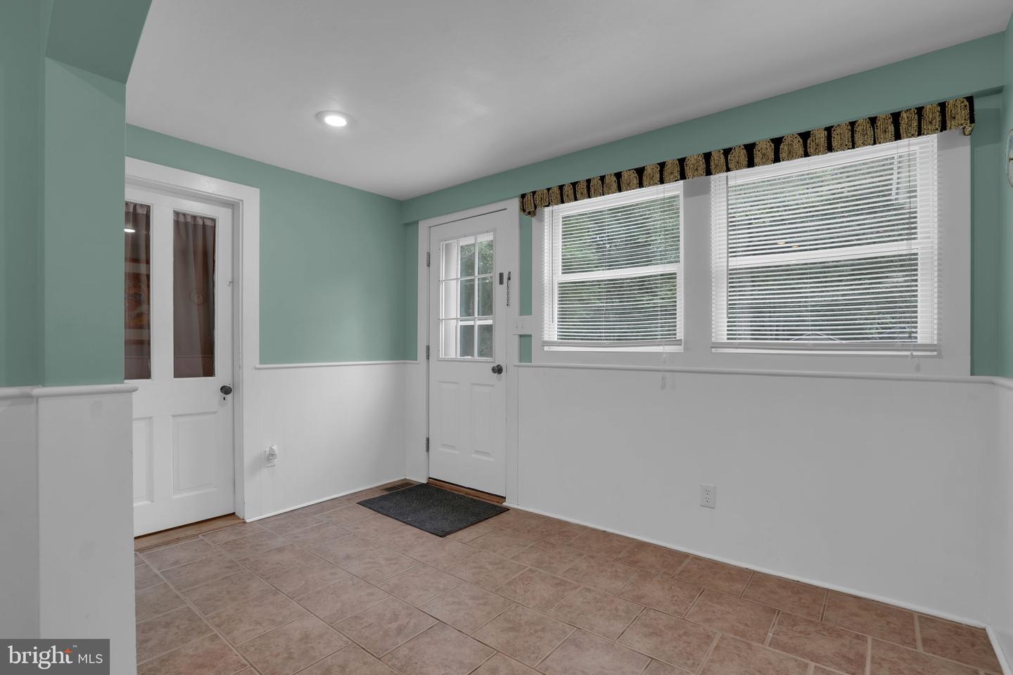 12564 HACKS NECK RD, HACKSNECK, Virginia 23358, 3 Bedrooms Bedrooms, ,2 BathroomsBathrooms,Residential,For sale,12564 HACKS NECK RD,VAAC2002270 MLS # VAAC2002270