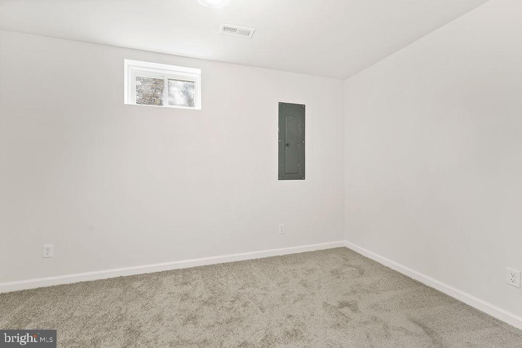 26038 OLD OFFICE RD, CULPEPER, Virginia 22701, 6 Bedrooms Bedrooms, ,3 BathroomsBathrooms,Residential,26038 OLD OFFICE RD,VAOR2012986 MLS # VAOR2012986