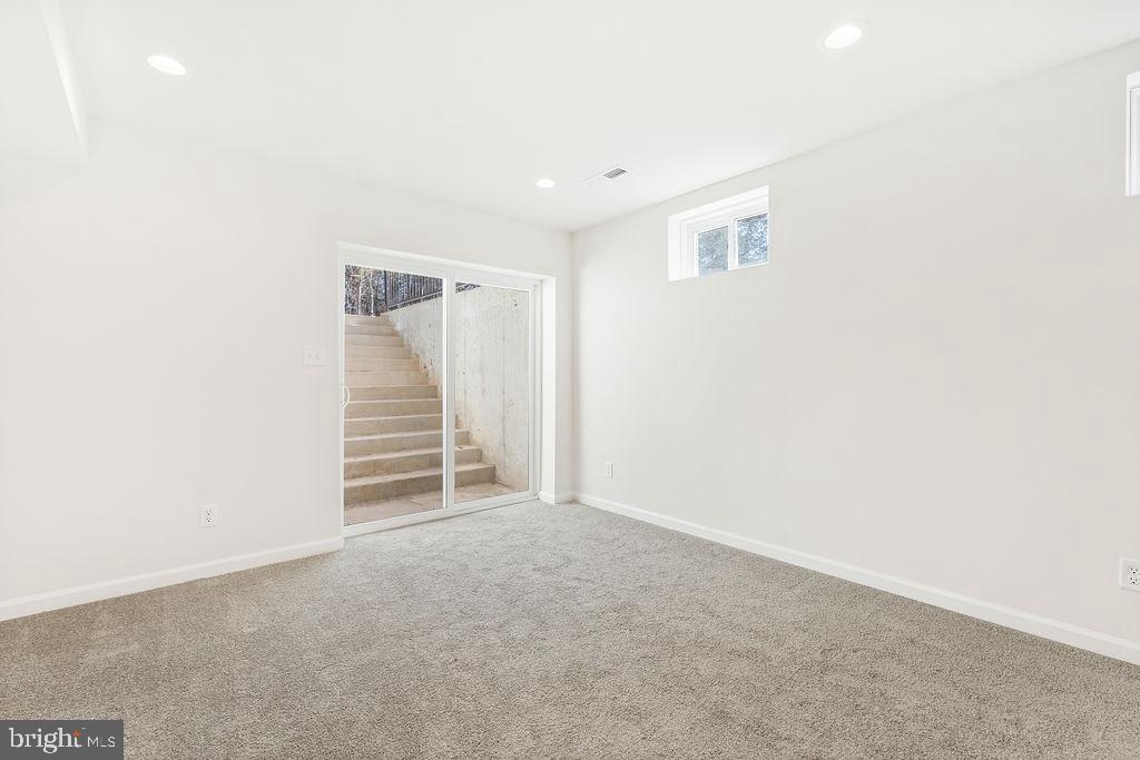 26038 OLD OFFICE RD, CULPEPER, Virginia 22701, 6 Bedrooms Bedrooms, ,3 BathroomsBathrooms,Residential,26038 OLD OFFICE RD,VAOR2012986 MLS # VAOR2012986