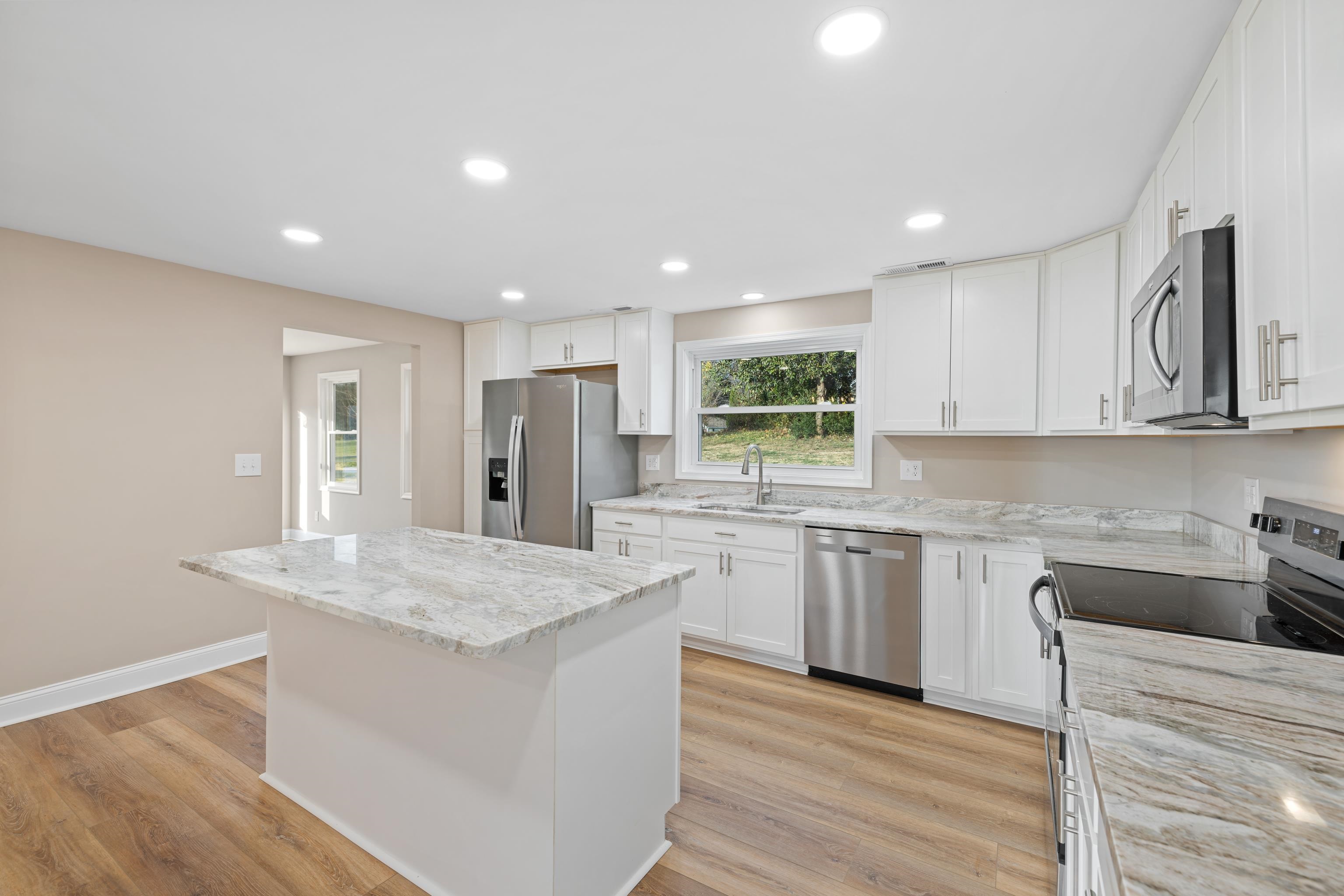 1800 STUARTS DRAFT HWY, STUARTS DRAFT, Virginia 24477, 4 Bedrooms Bedrooms, ,3 BathroomsBathrooms,Residential,1800 STUARTS DRAFT HWY,671228 MLS # 671228