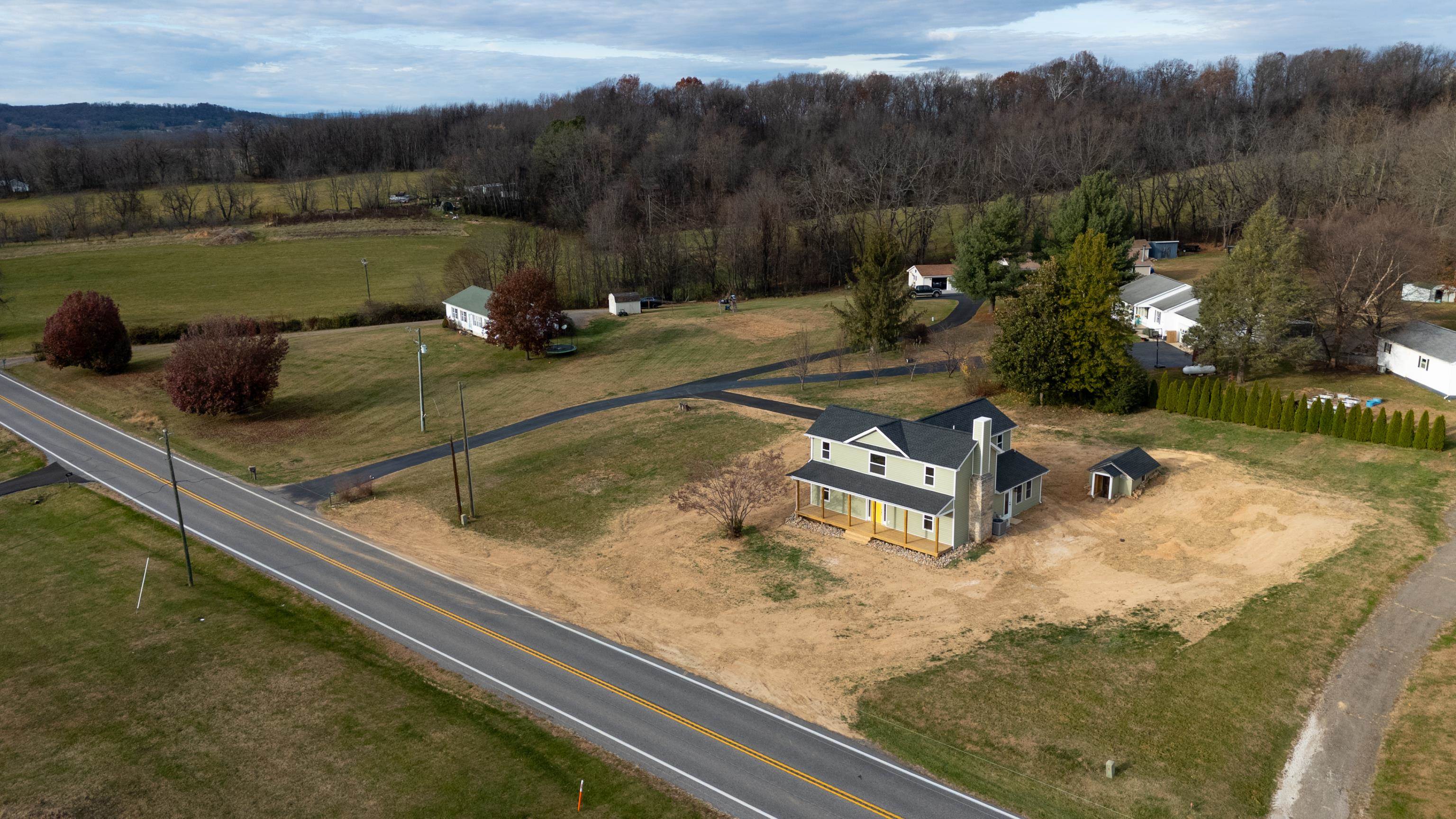 1800 STUARTS DRAFT HWY, STUARTS DRAFT, Virginia 24477, 4 Bedrooms Bedrooms, ,3 BathroomsBathrooms,Residential,1800 STUARTS DRAFT HWY,671228 MLS # 671228