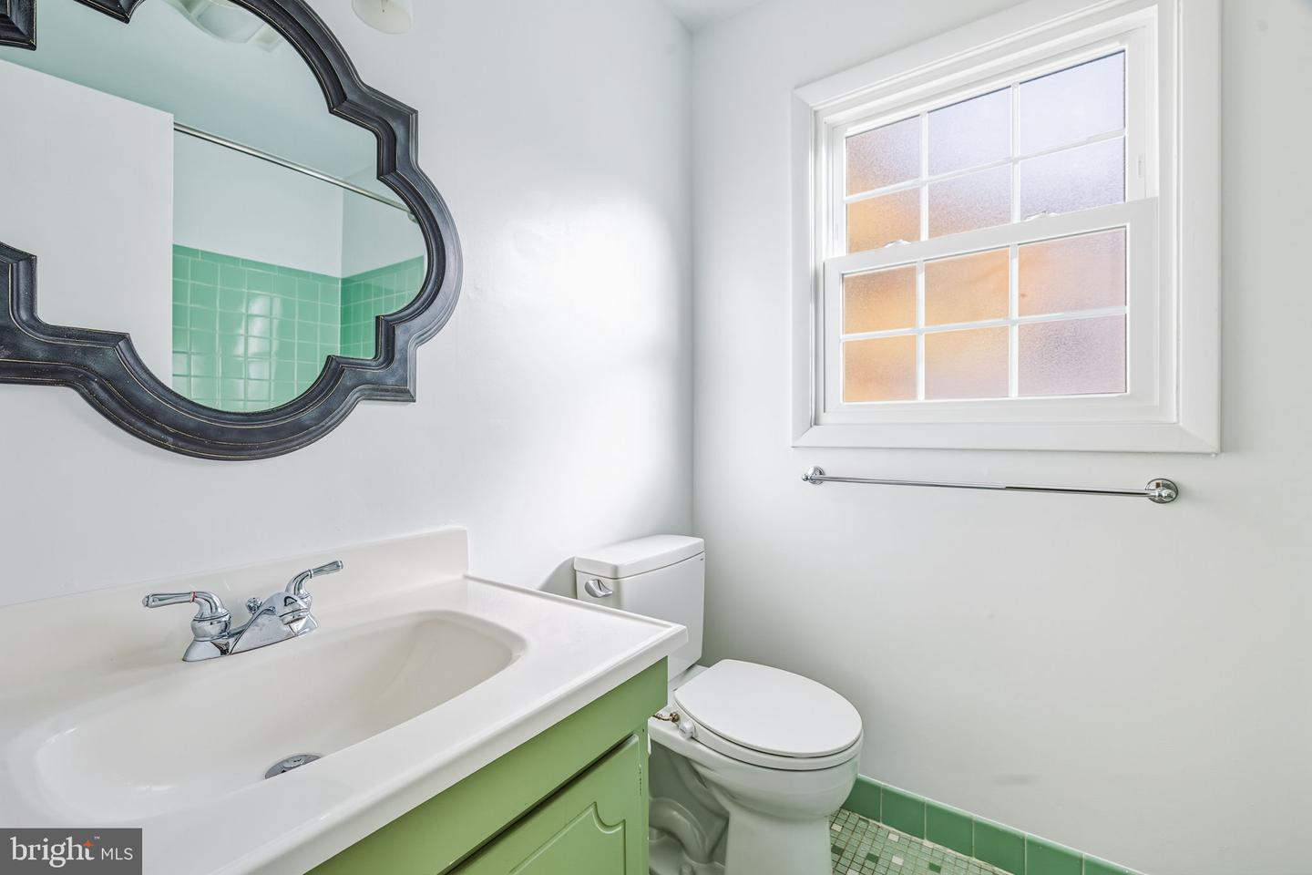 8643 CURTIS AVE, ALEXANDRIA, Virginia 22309, 4 Bedrooms Bedrooms, ,2 BathroomsBathrooms,Residential,For sale,8643 CURTIS AVE,VAFX2275386 MLS # VAFX2275386