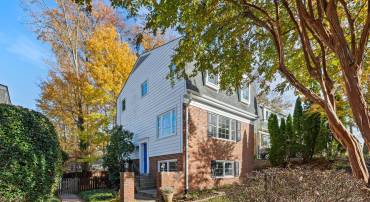 8643 CURTIS AVE, ALEXANDRIA, Virginia 22309, 4 Bedrooms Bedrooms, ,2 BathroomsBathrooms,Residential,For sale,8643 CURTIS AVE,VAFX2275386 MLS # VAFX2275386