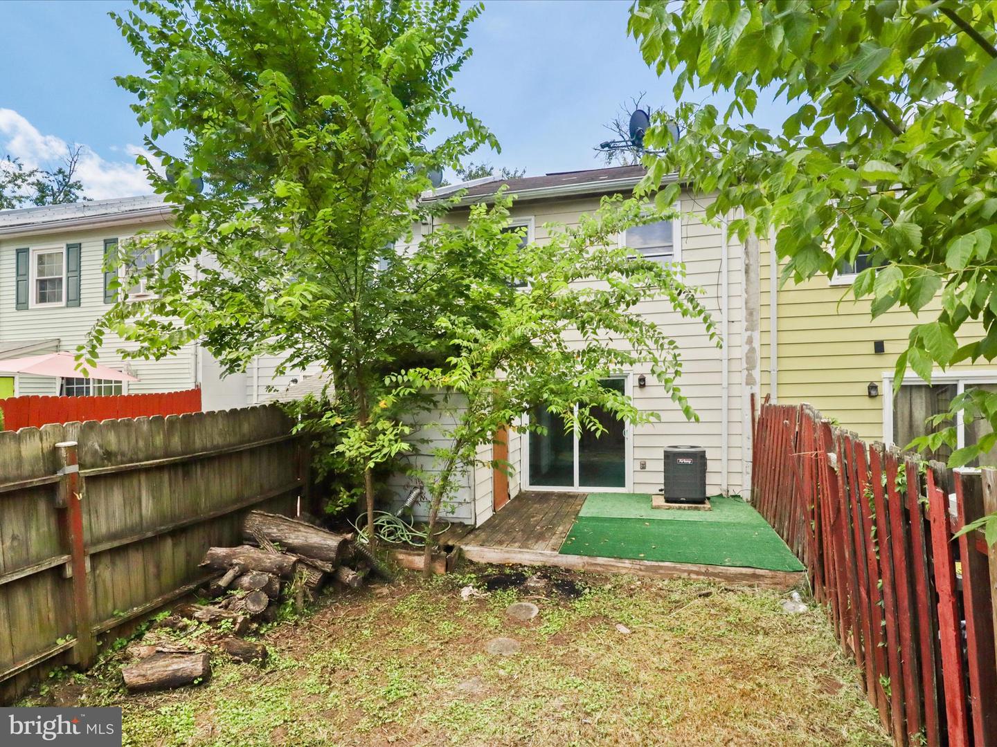 7505 BOSBURY CT, MANASSAS, Virginia 20111, 3 Bedrooms Bedrooms, 8 Rooms Rooms,1 BathroomBathrooms,Residential,For sale,7505 BOSBURY CT,VAPW2106712 MLS # VAPW2106712