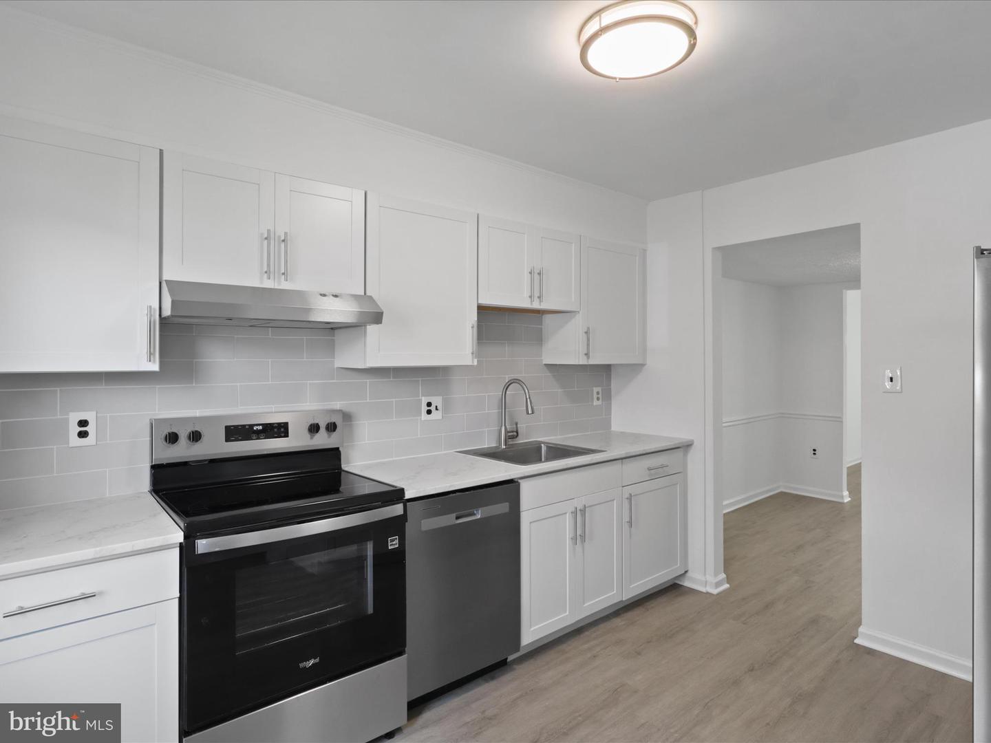 7505 BOSBURY CT, MANASSAS, Virginia 20111, 3 Bedrooms Bedrooms, 8 Rooms Rooms,1 BathroomBathrooms,Residential,For sale,7505 BOSBURY CT,VAPW2106712 MLS # VAPW2106712