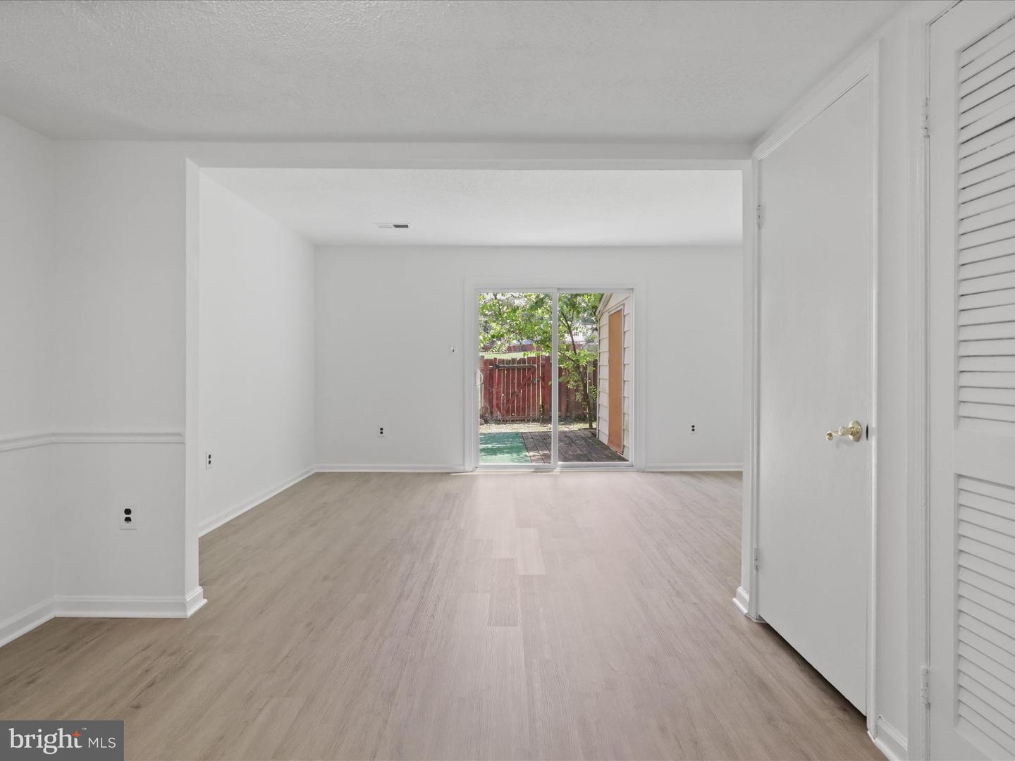 7505 BOSBURY CT, MANASSAS, Virginia 20111, 3 Bedrooms Bedrooms, 8 Rooms Rooms,1 BathroomBathrooms,Residential,For sale,7505 BOSBURY CT,VAPW2106712 MLS # VAPW2106712