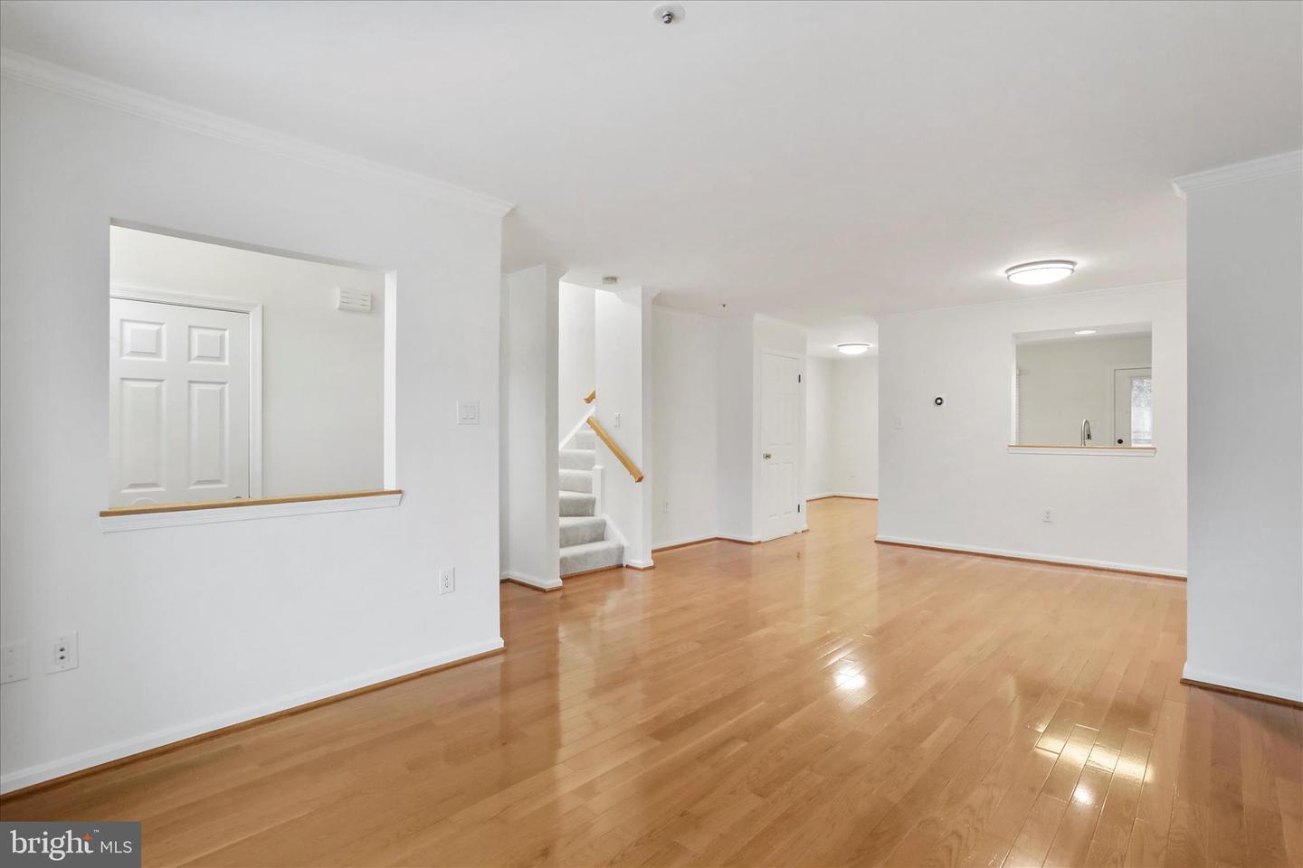 7858 BLUE GRAY CIR, MANASSAS, Virginia 20109, 2 Bedrooms Bedrooms, ,3 BathroomsBathrooms,Residential,For sale,7858 BLUE GRAY CIR,VAPW2106870 MLS # VAPW2106870