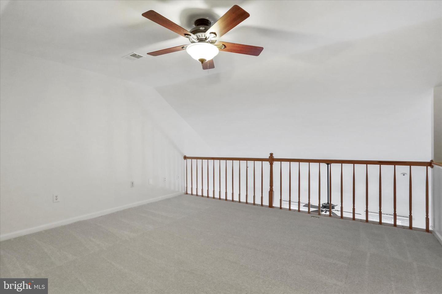 7858 BLUE GRAY CIR, MANASSAS, Virginia 20109, 2 Bedrooms Bedrooms, ,3 BathroomsBathrooms,Residential,For sale,7858 BLUE GRAY CIR,VAPW2106870 MLS # VAPW2106870