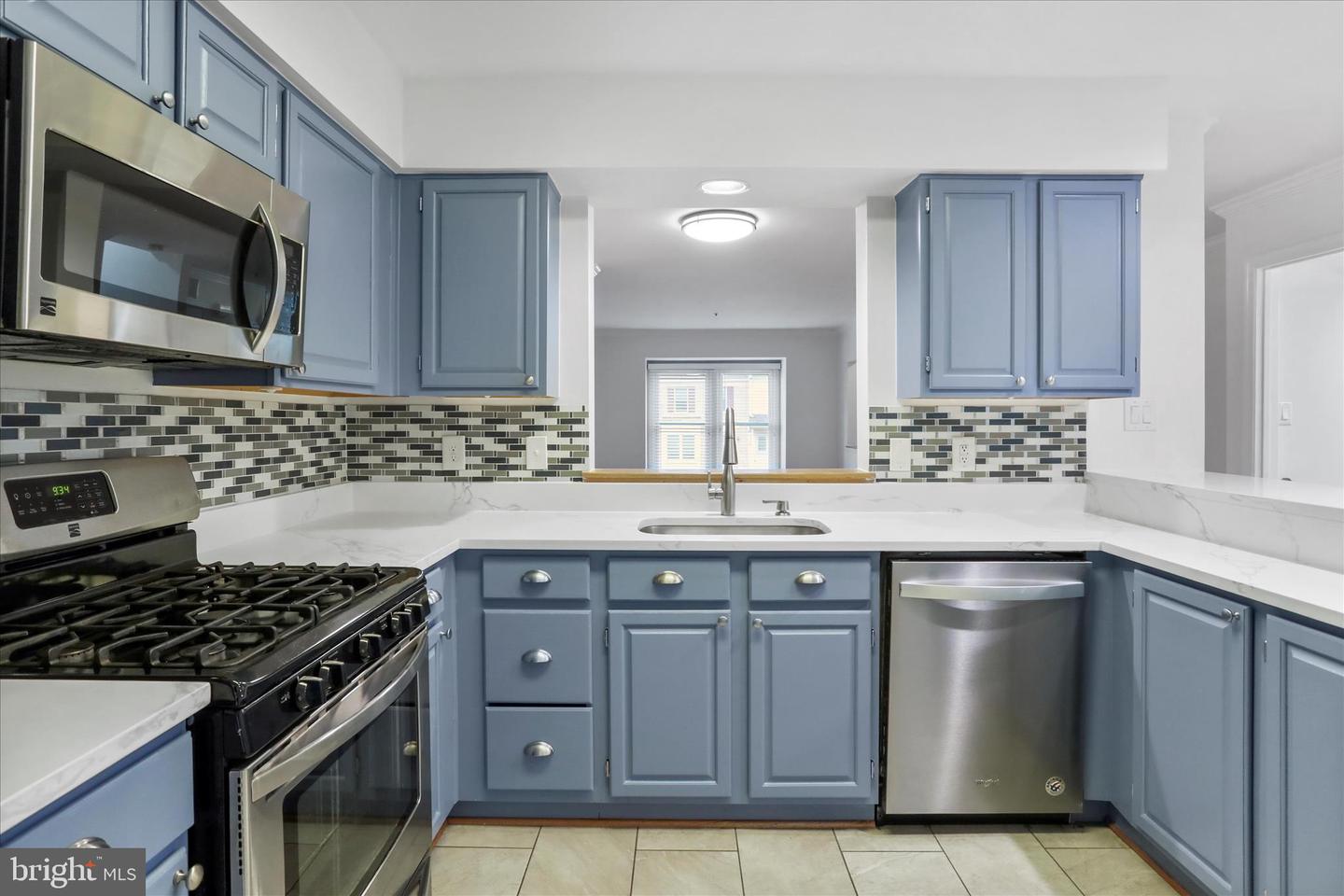 7858 BLUE GRAY CIR, MANASSAS, Virginia 20109, 2 Bedrooms Bedrooms, ,3 BathroomsBathrooms,Residential,For sale,7858 BLUE GRAY CIR,VAPW2106870 MLS # VAPW2106870