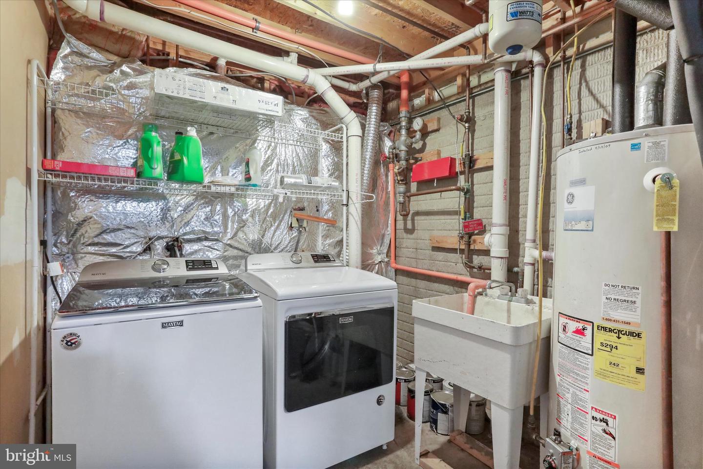 7858 BLUE GRAY CIR, MANASSAS, Virginia 20109, 2 Bedrooms Bedrooms, ,3 BathroomsBathrooms,Residential,For sale,7858 BLUE GRAY CIR,VAPW2106870 MLS # VAPW2106870