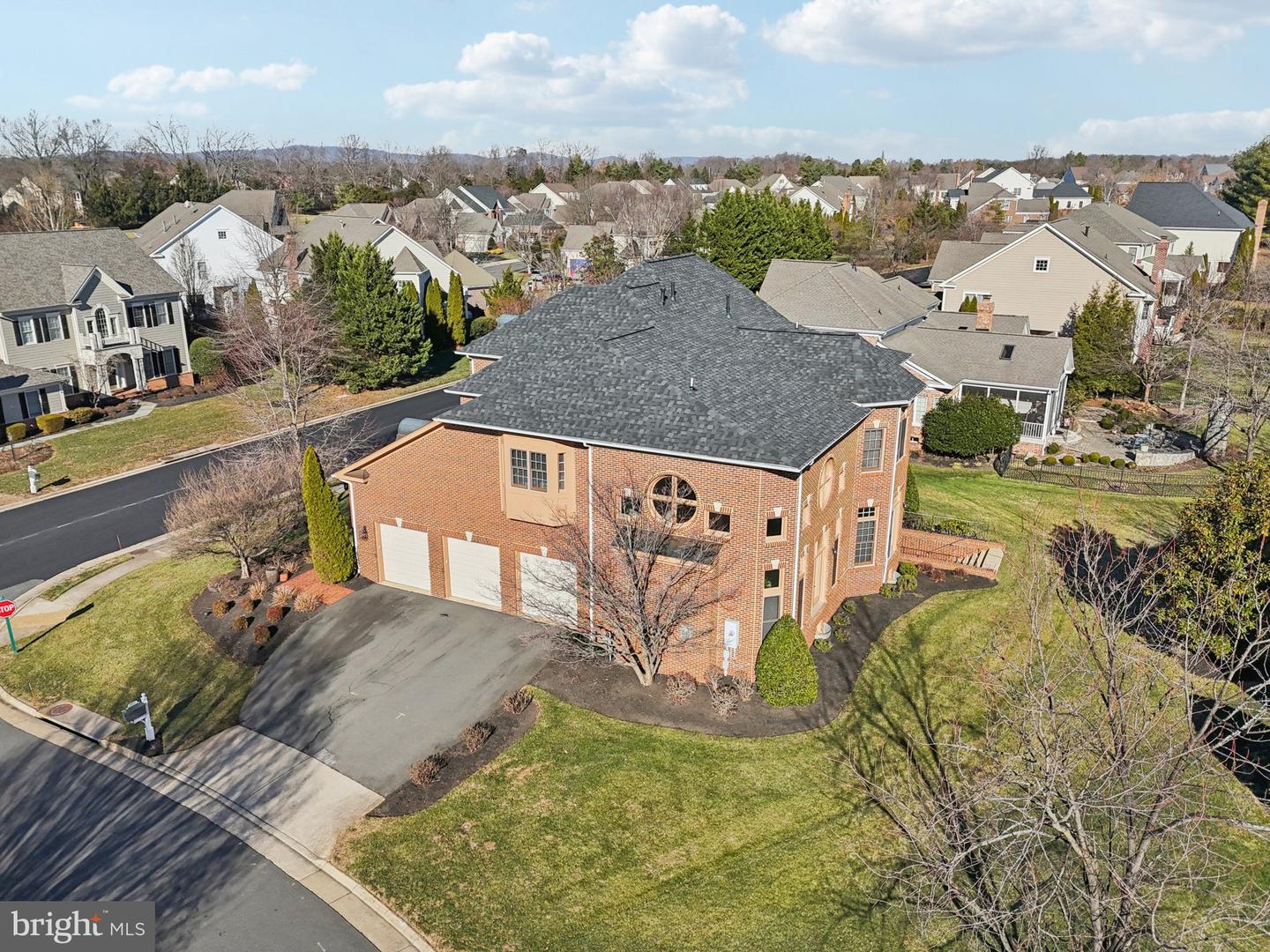 8301 HANCOCK CT, GAINESVILLE, Virginia 20155, 4 Bedrooms Bedrooms, ,3 BathroomsBathrooms,Residential,For sale,8301 HANCOCK CT,VAPW2107280 MLS # VAPW2107280
