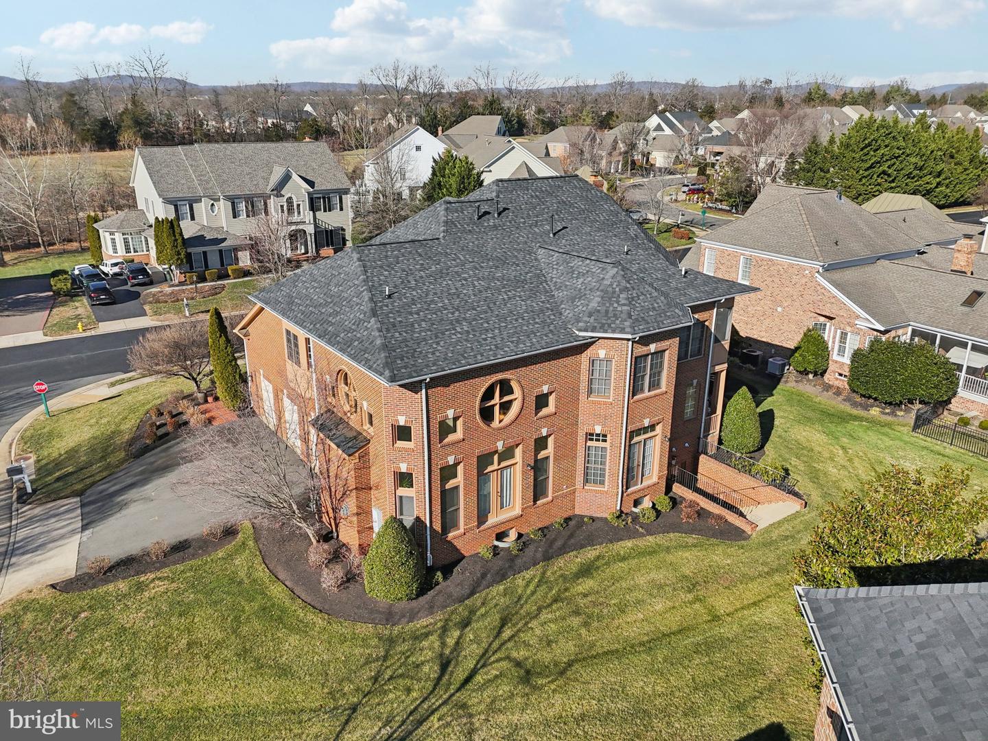 8301 HANCOCK CT, GAINESVILLE, Virginia 20155, 4 Bedrooms Bedrooms, ,3 BathroomsBathrooms,Residential,For sale,8301 HANCOCK CT,VAPW2107280 MLS # VAPW2107280