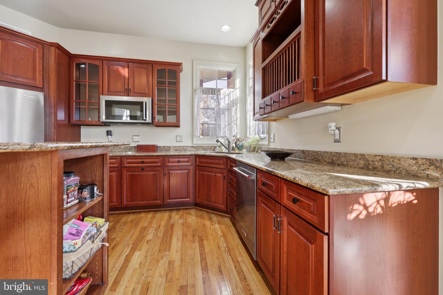 8301 HANCOCK CT, GAINESVILLE, Virginia 20155, 4 Bedrooms Bedrooms, ,3 BathroomsBathrooms,Residential,For sale,8301 HANCOCK CT,VAPW2107280 MLS # VAPW2107280