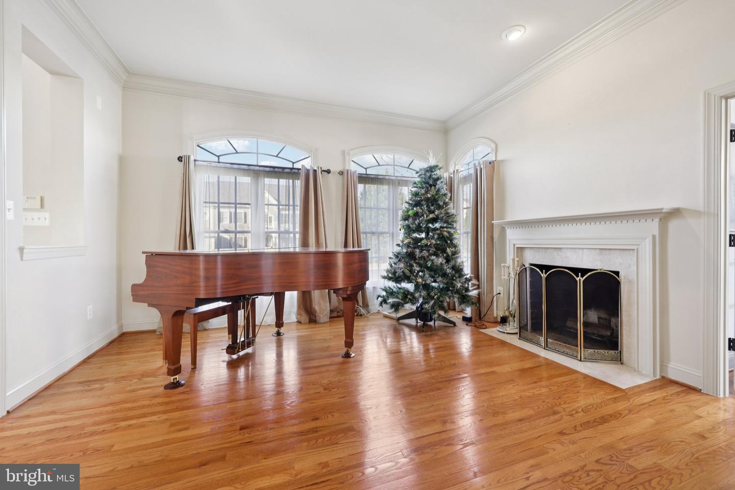 8301 HANCOCK CT, GAINESVILLE, Virginia 20155, 4 Bedrooms Bedrooms, ,3 BathroomsBathrooms,Residential,For sale,8301 HANCOCK CT,VAPW2107280 MLS # VAPW2107280