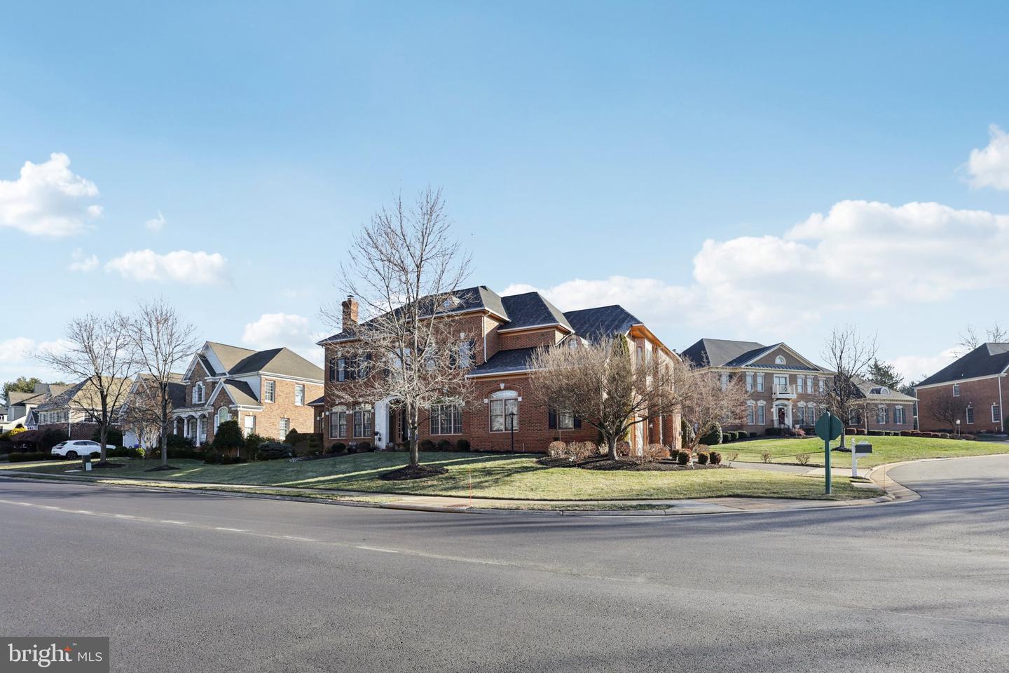 8301 HANCOCK CT, GAINESVILLE, Virginia 20155, 4 Bedrooms Bedrooms, ,3 BathroomsBathrooms,Residential,For sale,8301 HANCOCK CT,VAPW2107280 MLS # VAPW2107280