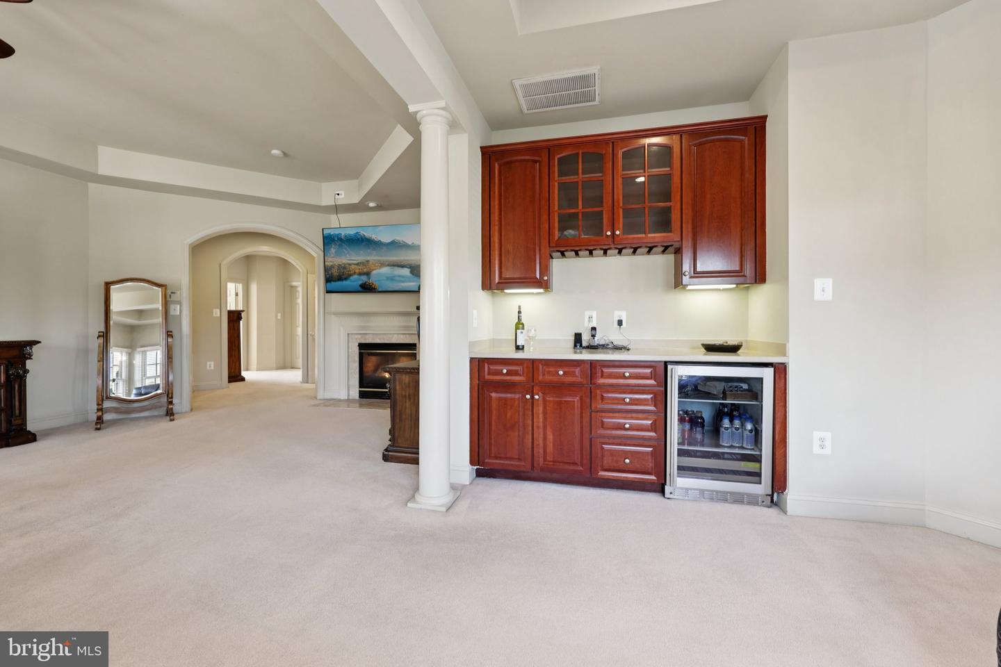 8301 HANCOCK CT, GAINESVILLE, Virginia 20155, 4 Bedrooms Bedrooms, ,3 BathroomsBathrooms,Residential,For sale,8301 HANCOCK CT,VAPW2107280 MLS # VAPW2107280