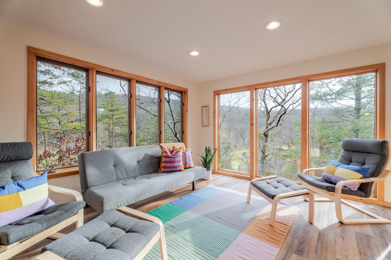 268 PICARD CT, BASYE, Virginia 22810, 3 Bedrooms Bedrooms, ,2 BathroomsBathrooms,Residential,268 PICARD CT,671936 MLS # 671936