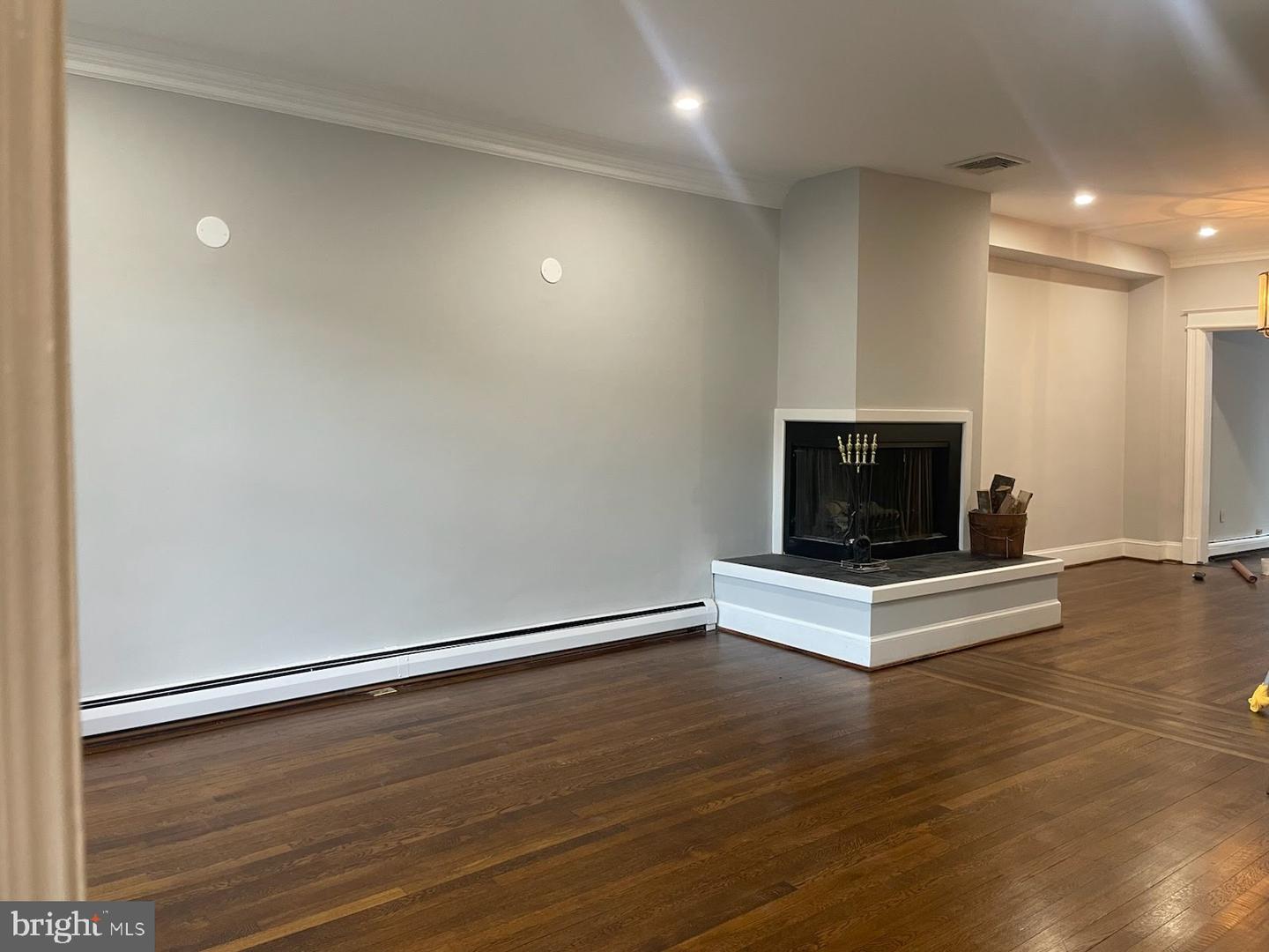 2714 WOODLEY PL NW, WASHINGTON, District Of Columbia 20008, 3 Bedrooms Bedrooms, ,3 BathroomsBathrooms,Residential,For sale,2714 WOODLEY PL NW,DCDC2230604 MLS # DCDC2230604