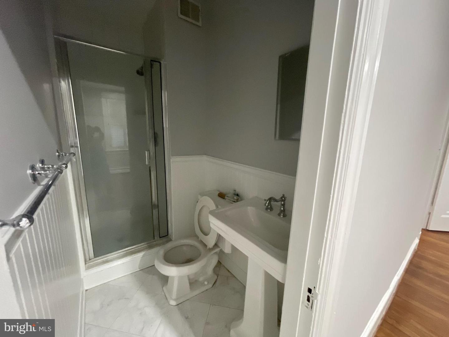 2714 WOODLEY PL NW, WASHINGTON, District Of Columbia 20008, 3 Bedrooms Bedrooms, ,3 BathroomsBathrooms,Residential,For sale,2714 WOODLEY PL NW,DCDC2230604 MLS # DCDC2230604