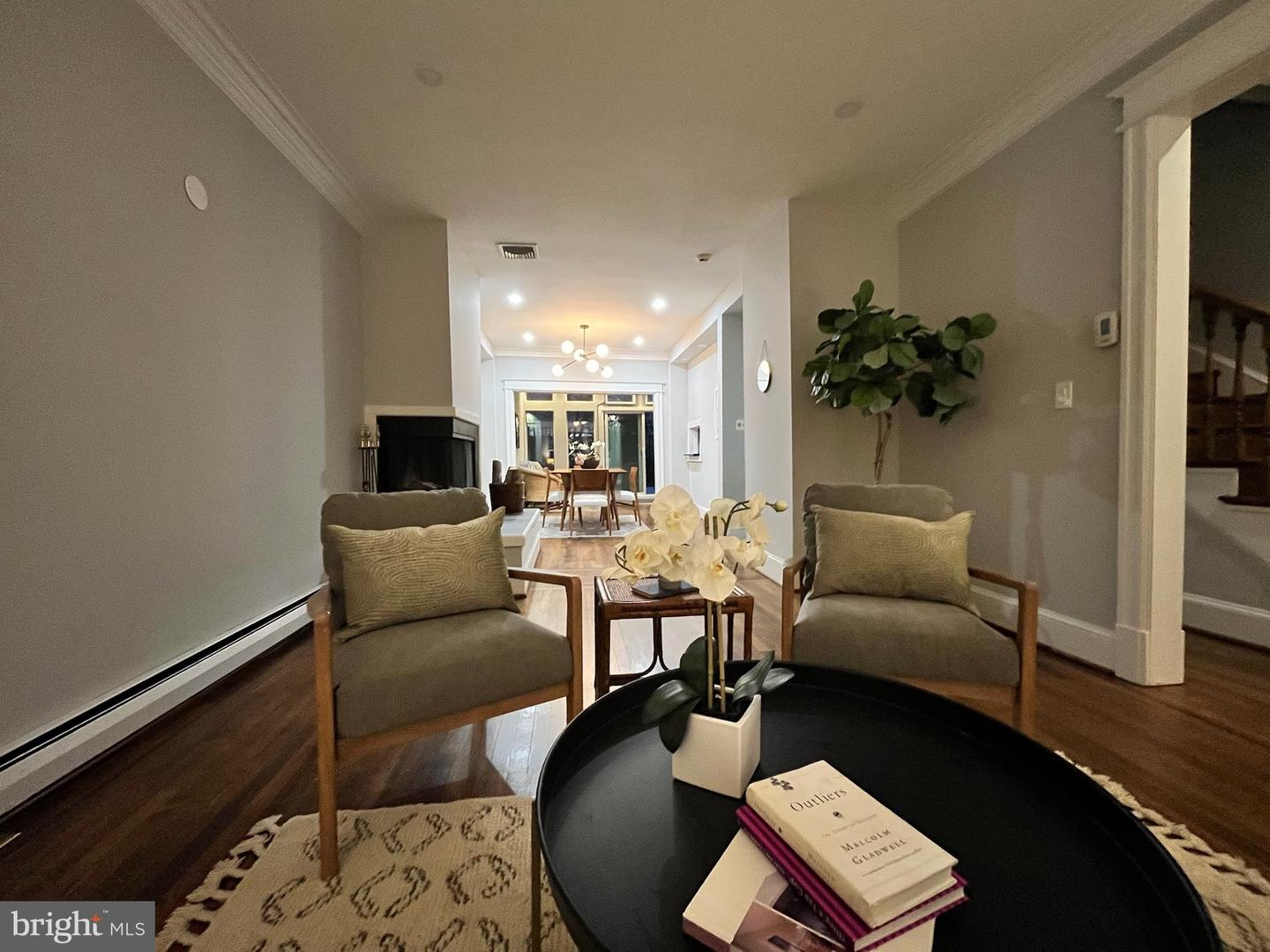 2714 WOODLEY PL NW, WASHINGTON, District Of Columbia 20008, 3 Bedrooms Bedrooms, ,3 BathroomsBathrooms,Residential,For sale,2714 WOODLEY PL NW,DCDC2230604 MLS # DCDC2230604