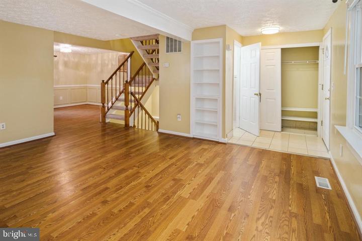 1120 STEVENSON CT, HERNDON, Virginia 20170, 3 Bedrooms Bedrooms, ,3 BathroomsBathrooms,Residential,For sale,1120 STEVENSON CT,VAFX2278092 MLS # VAFX2278092